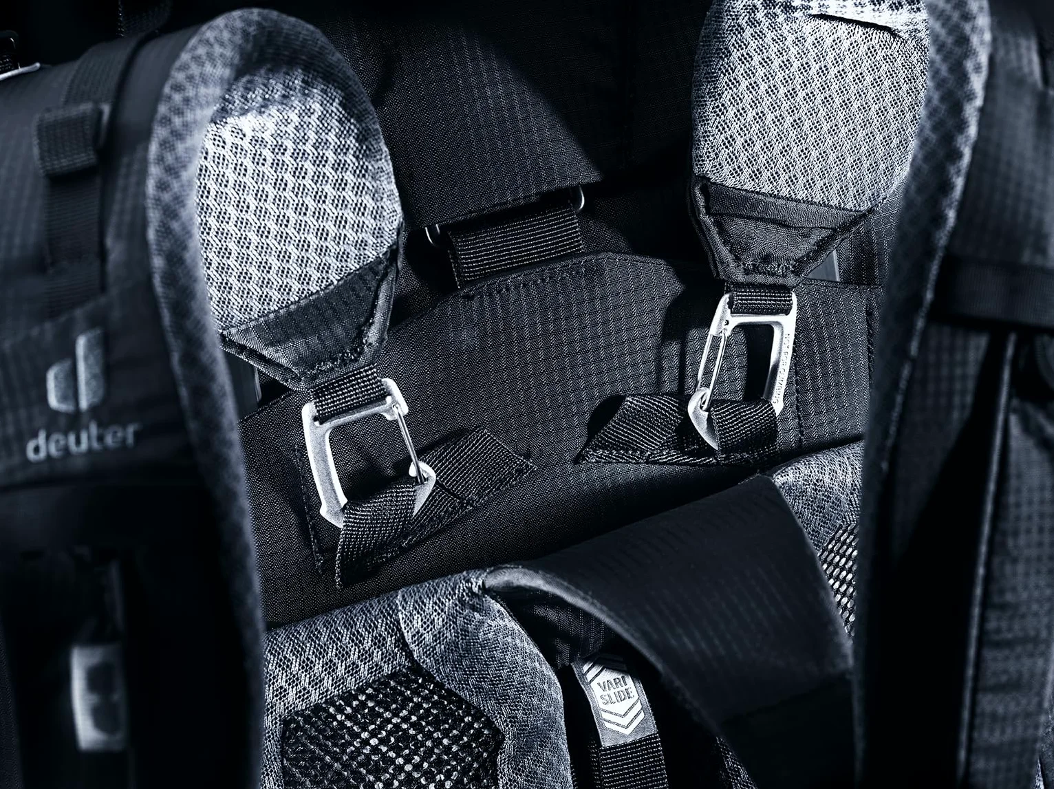 deuter Aircontact Pro 75+10 Sac à dos de trekking