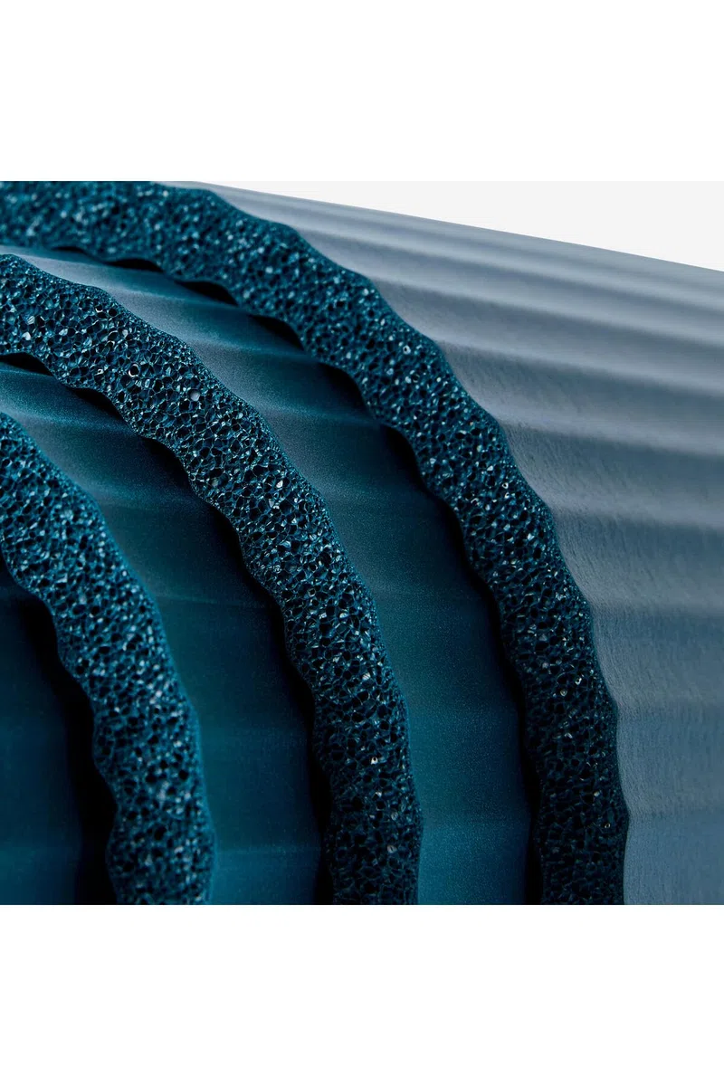 Tapis de sol pour pilates et gym douce - Solide et confortable - 160 cm x 55 cm x 10 mm - Poids 750 grammes - Couleur bleu