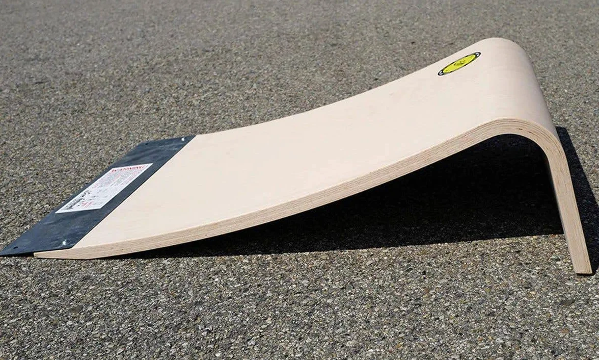 Graw Rampe Pro de Saut en Hêtre Jeunesse Unisexe, Bois Naturel 113 x 50 x 35 cm