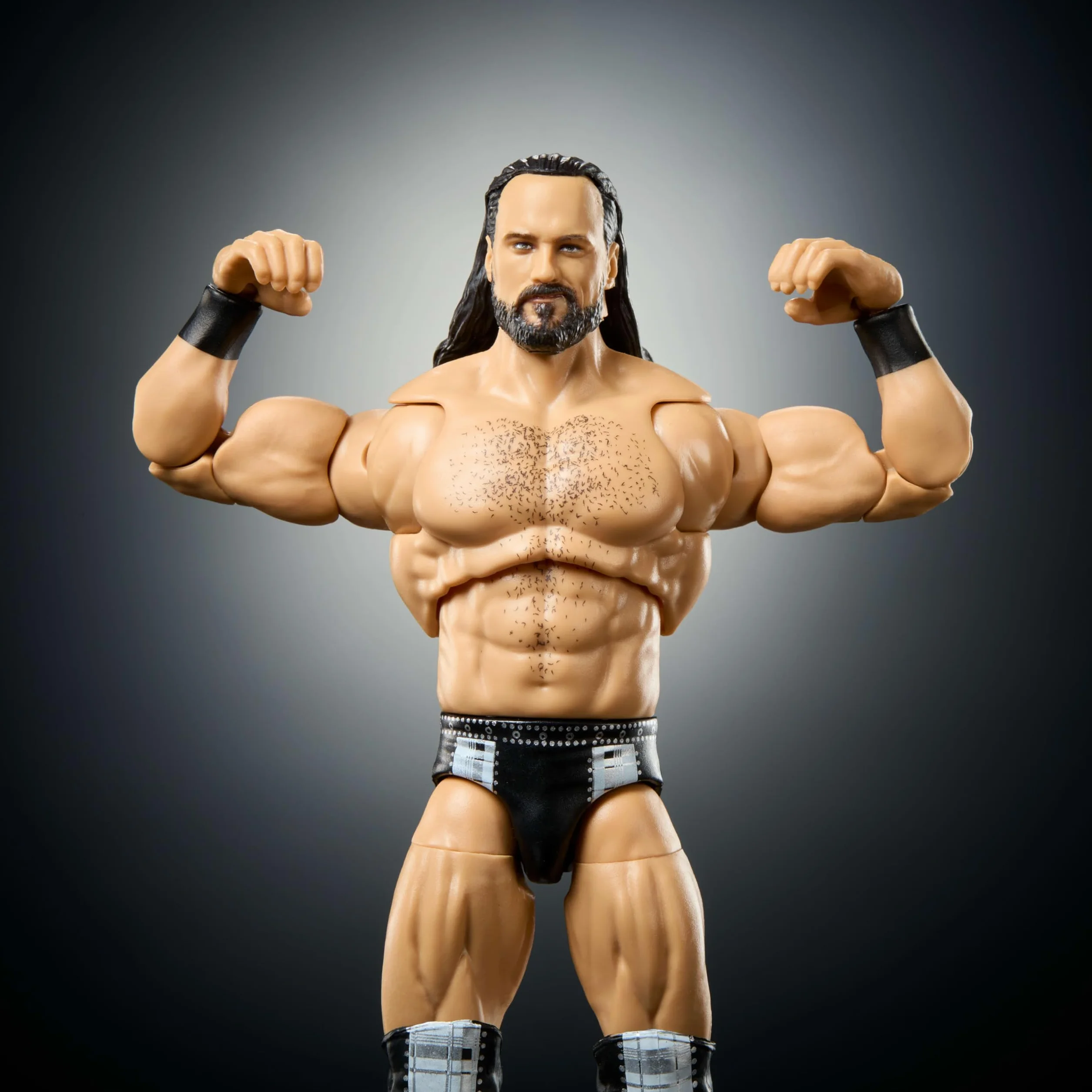 Mattel WWE Ultimate Edition Jeu de figurines d'action Drew McIntyre à collectionner de 15,2 cm, têtes et mains interchangeables, 30 points d'articulation