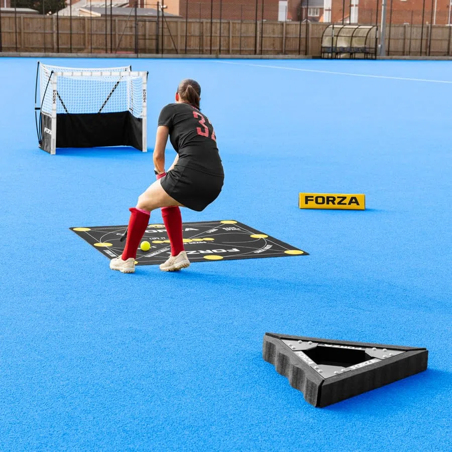 FORZA Elite Team Hockey Control Mat - 145cm x 145cm Tapis d'entraînement avec marquages de forage - Équipement d'entraînement de hockey sur gazon pour contrôle de balle et compétences