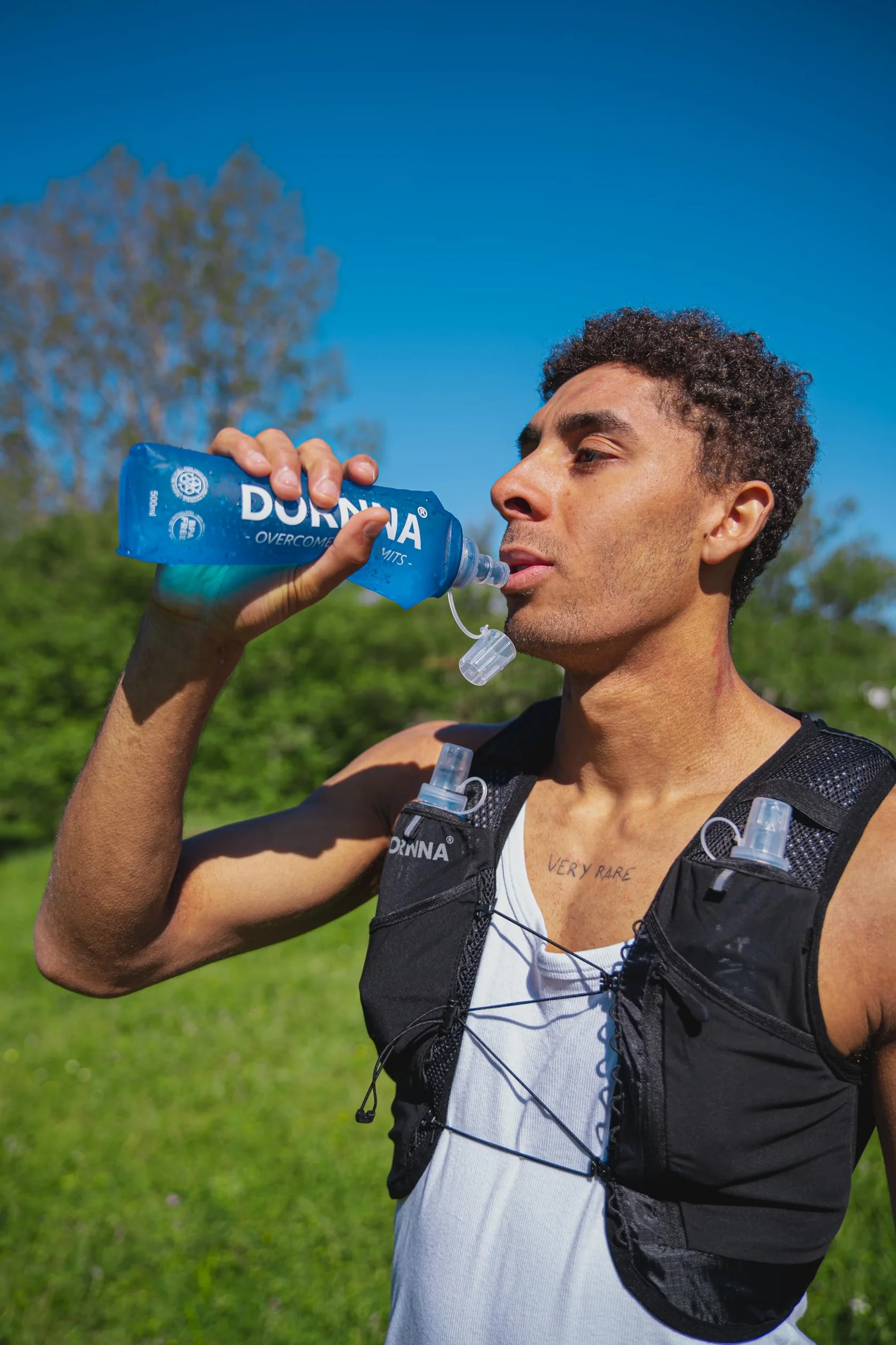 Light Edition V1 - Sac Trail + 2 PCS Gourde Souple 500 ML sans BPA, Sac Hydratation Running Homme e Femme, Gilet Hydratation.