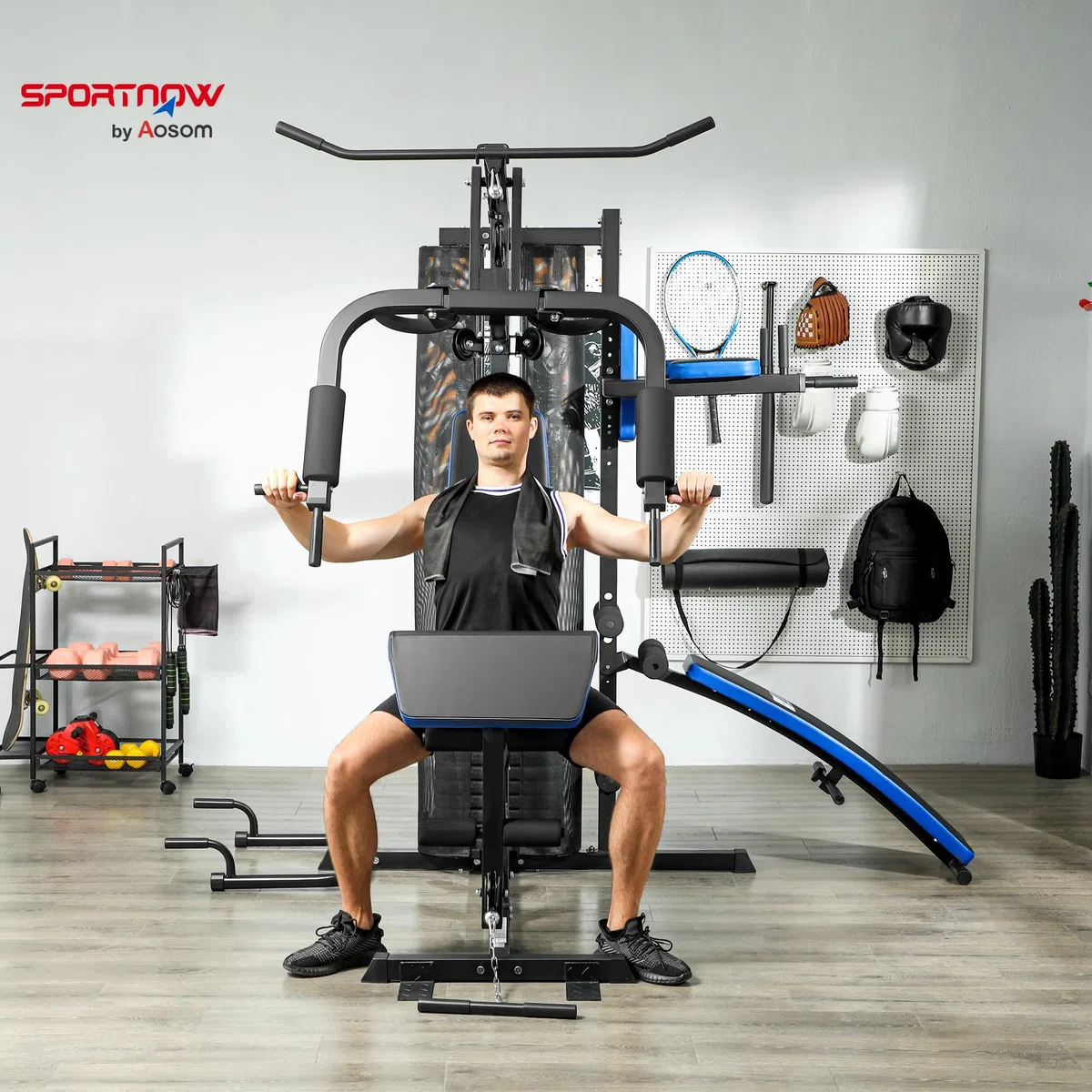 SPORTNOW Station de Musculation Multifonction Ajustable - Collaboration Aosom.FR x FFHandball - Banc Fitness 10 contrepoids 65 kg avec Filet de Protection Appareil de Musculation à Domicile