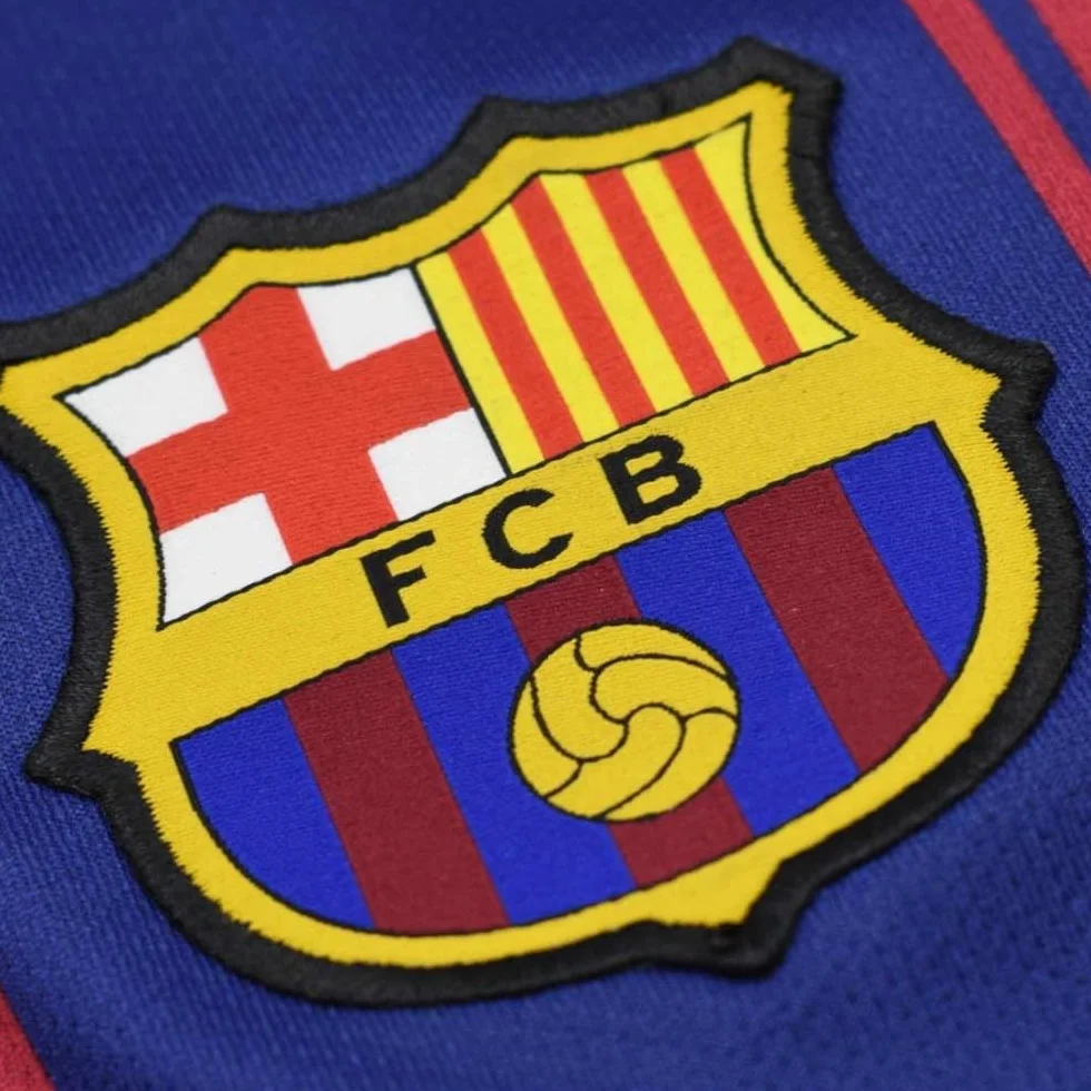 FCB FC Barcelona T-Shirt Lamine Yamal 25/26 Réplique Officielle du Stade avec nom et Dos du Barça