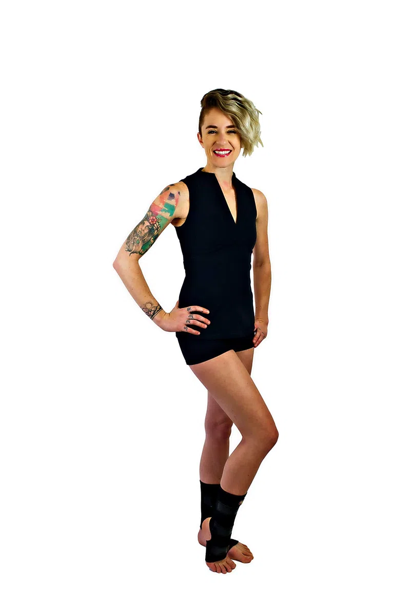 Small Black Mighty Grip Pole Dancing Ankle Protectors with Tack Strips for Gripping the Pole (1 pair)