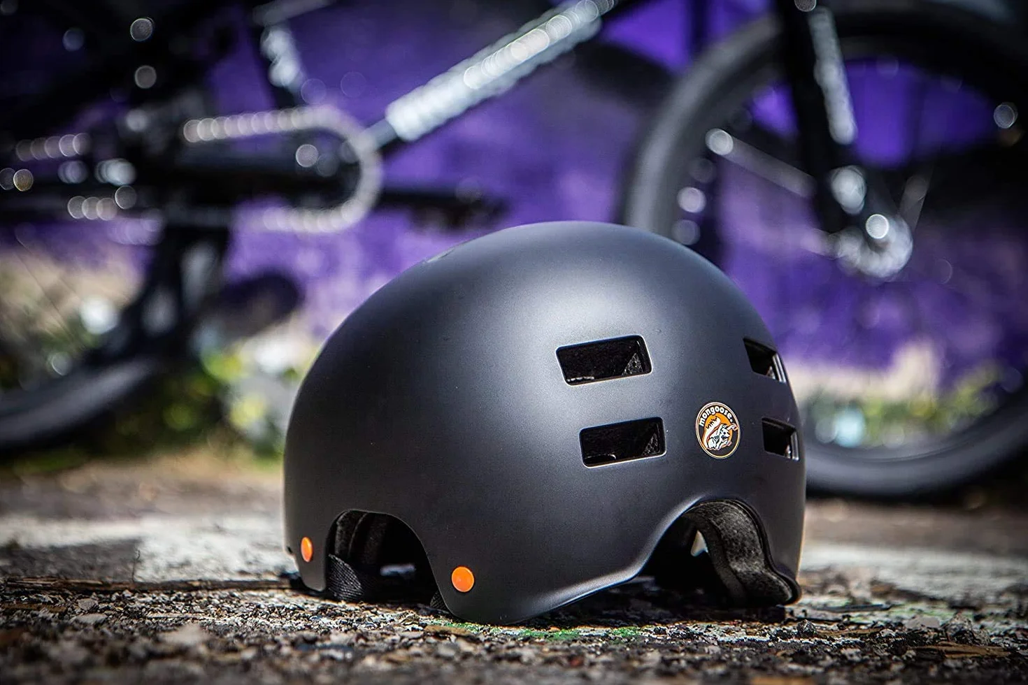 Mongoose Urban Hardshell Helmet for Scooter, BMX, Cycling and Skateboarding Unisex-Adult