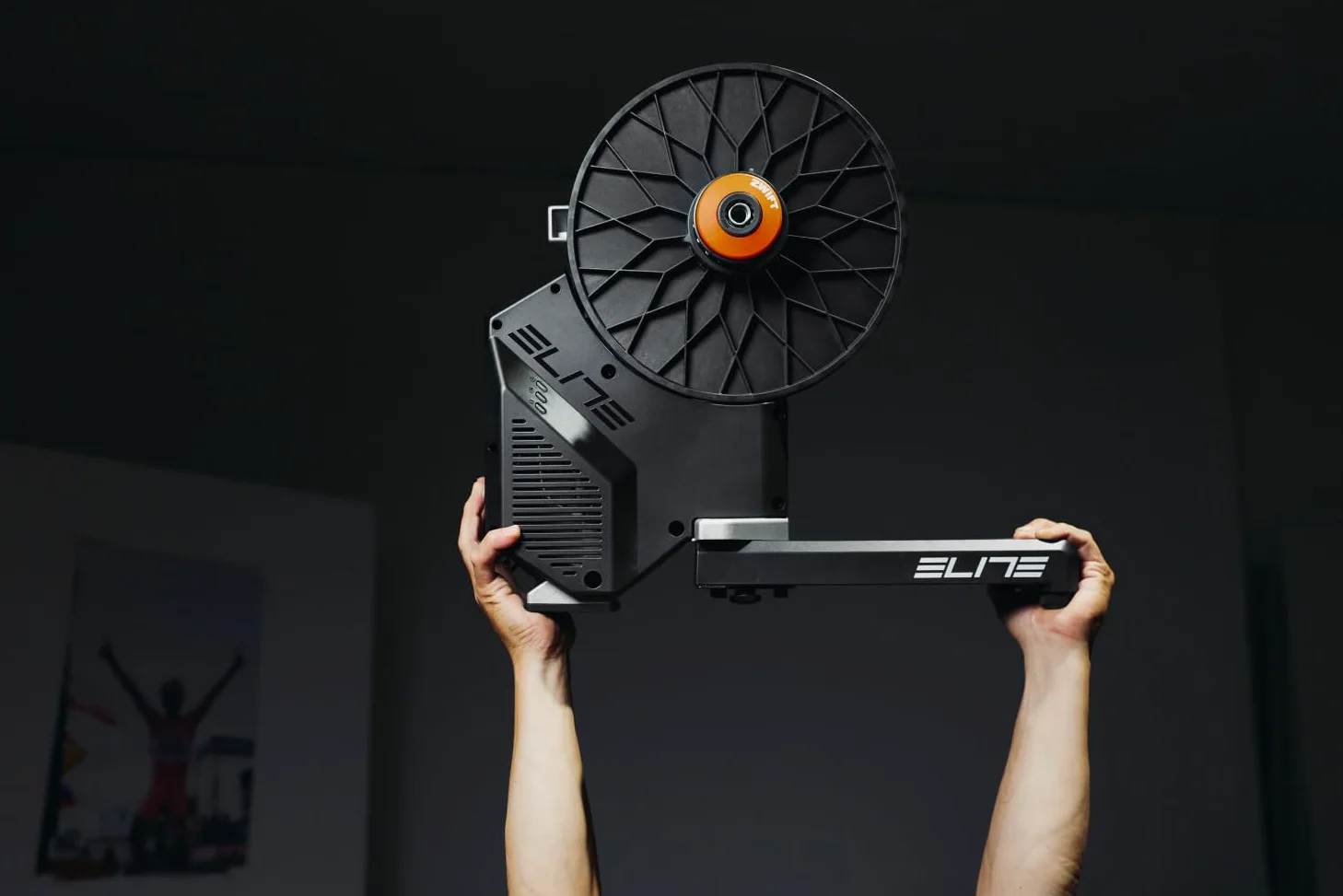 Elite RIVO avec Zwift Cog and Click