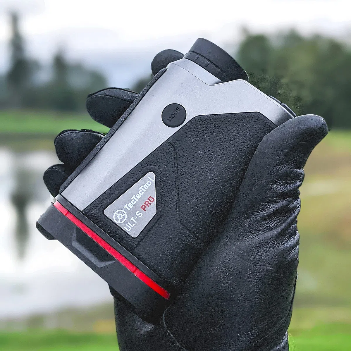 TecTecTec ULT-S (Pro) Télémètre de Golf avec Stabilisation Optique et écran Rouge tOLED optionnel Slope, Pente, Mode Brouillard, Recherche Drapeau