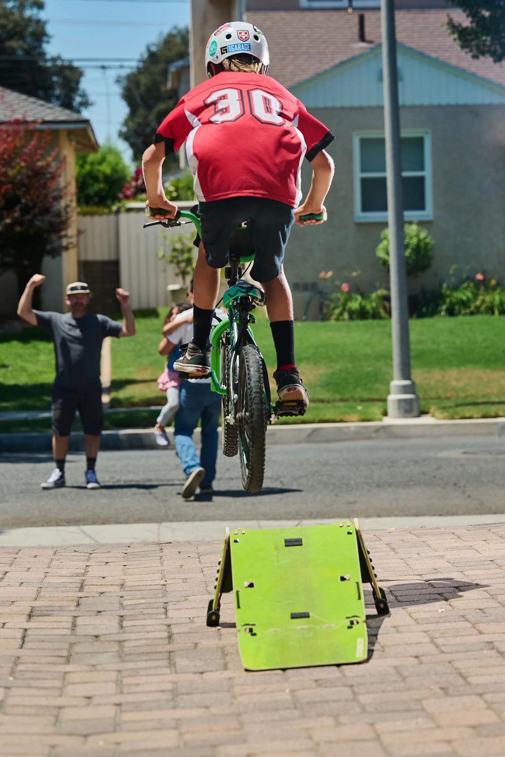 MTB Hopper Intro - Rampe de Saut Portable pour BMX VTT Skate Trottinette - Tremplin Velo - Rampe de Saut Portable et Super Légère