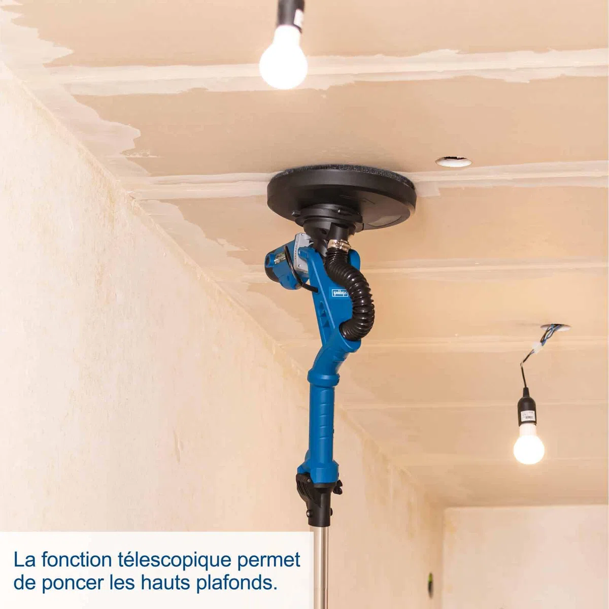 Scheppach Ponceuse Mur & Plafond DS930 | 710 W | Plateau de ponçage Ø215 mm | Télescopique | Tête circulaire ou triangulaire | 4m de tuyau d'aspiration, adaptateurs & abrasifs inclus