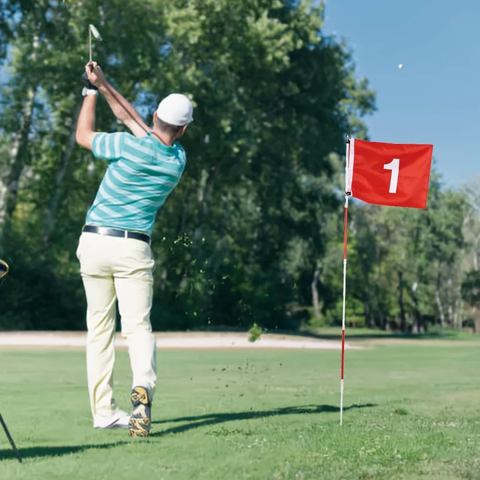 Mini Drapeaux de Golf pour Putting Green, Trou de Tasse et Drapeau pour Terrain de Golf, Accessoires de mât Amovibles Portables avec kit combiné Rouge, idée Cadeau