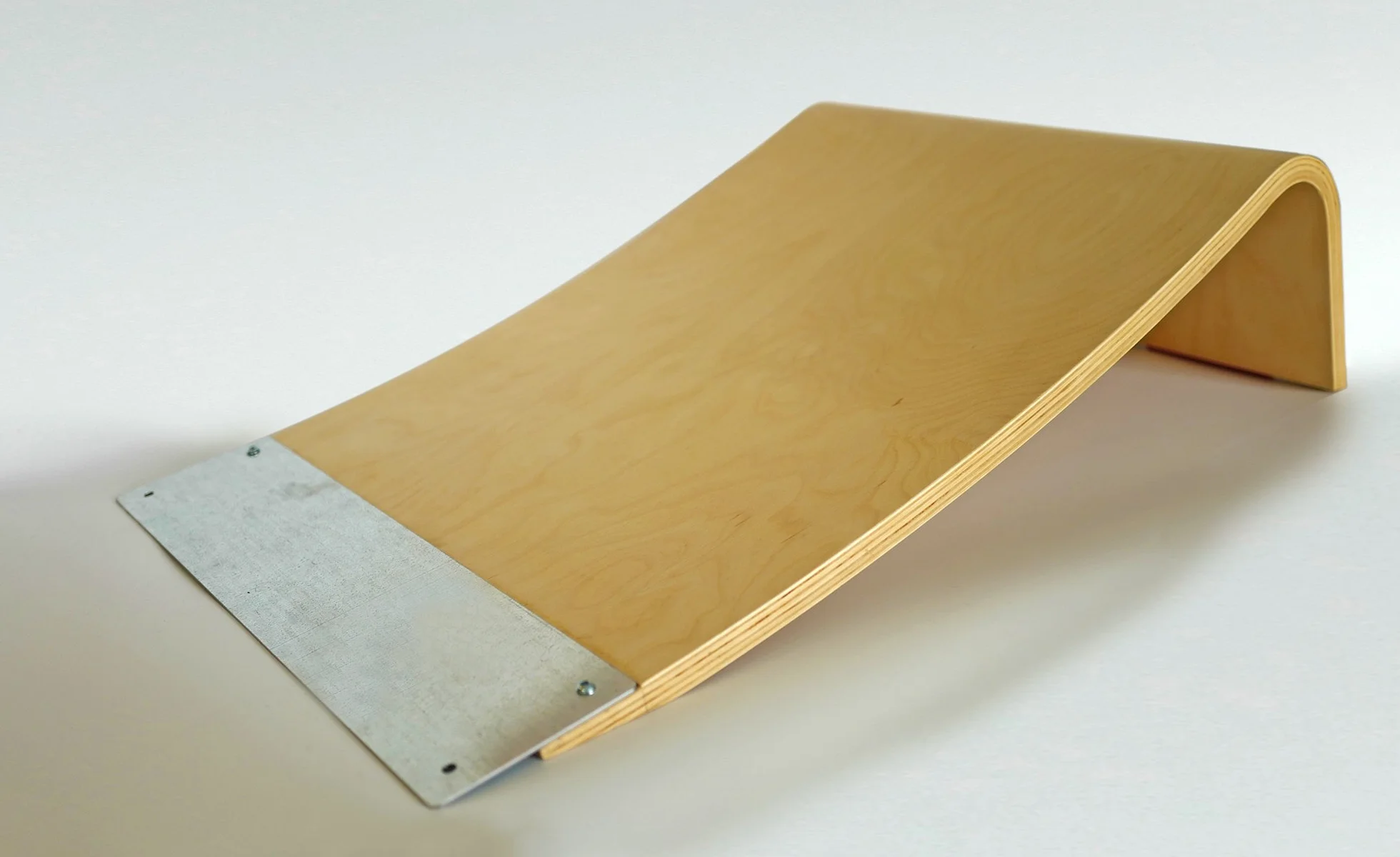 G20 - Rampe de Saut pour Skateboard, Trottinette, Roller, RC et autres.…
