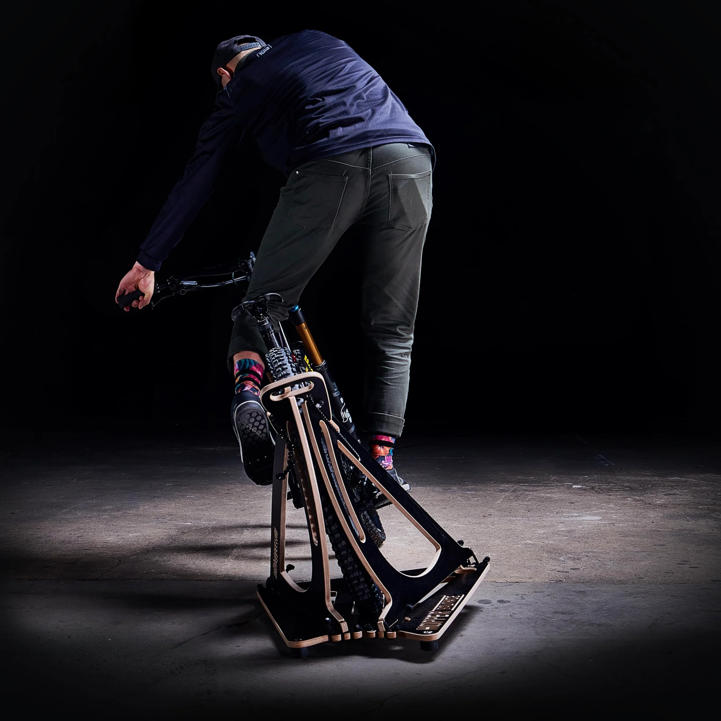 MTB Hopper Machine d'équilibre Manuelle pour VTT - Entraîneur d'équilibre Manuel avec Nez de Roue arrière - Béquille de vélo d'intérieur