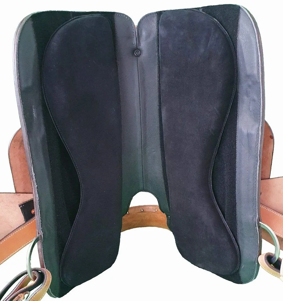 A&M Reitsport Selle western sans arbre Dakota en cuir de buffle - Arche de tête interchangeable - Taille : 16"