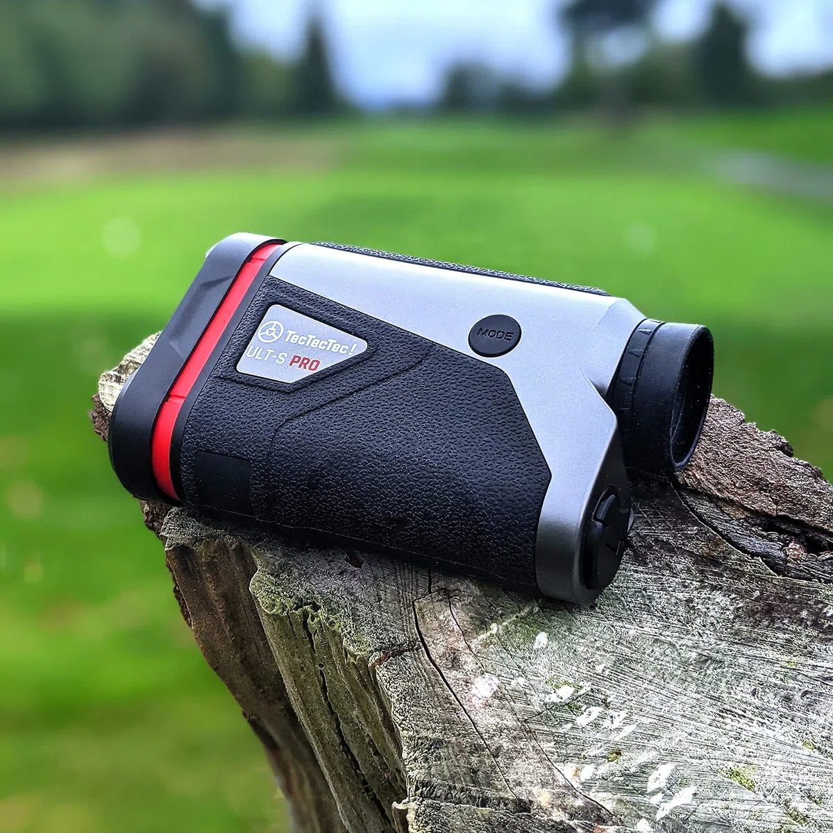 TecTecTec ULT-S (Pro) Télémètre de Golf avec Stabilisation Optique et écran Rouge tOLED optionnel Slope, Pente, Mode Brouillard, Recherche Drapeau