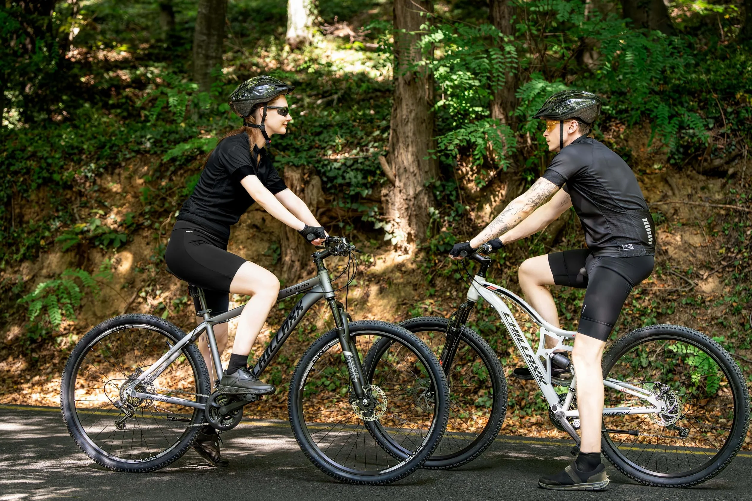 Chillaxx Falcon VTT de 24, 26, 27,5 et 29″, pour garçons, filles, femmes et hommes, frein à disque, dérailleur à 21 vitesses, suspension complète