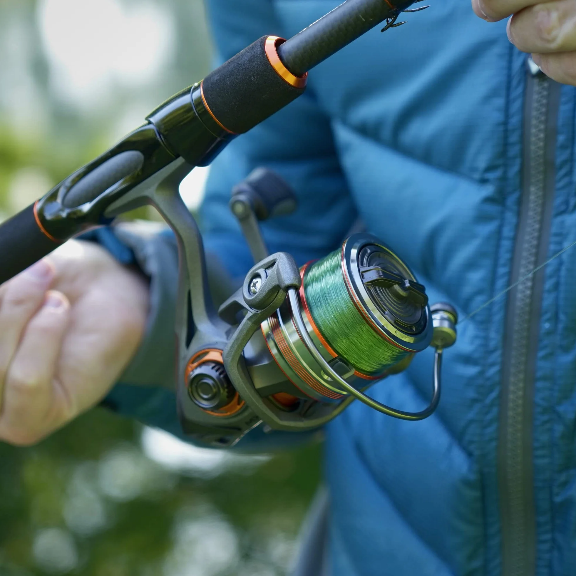 Mitchell Traxx MX2 Cannes à Lancer et moulinets Combo – Kit de pêche prédateur – Brochet, Perche, Sandre, Truite