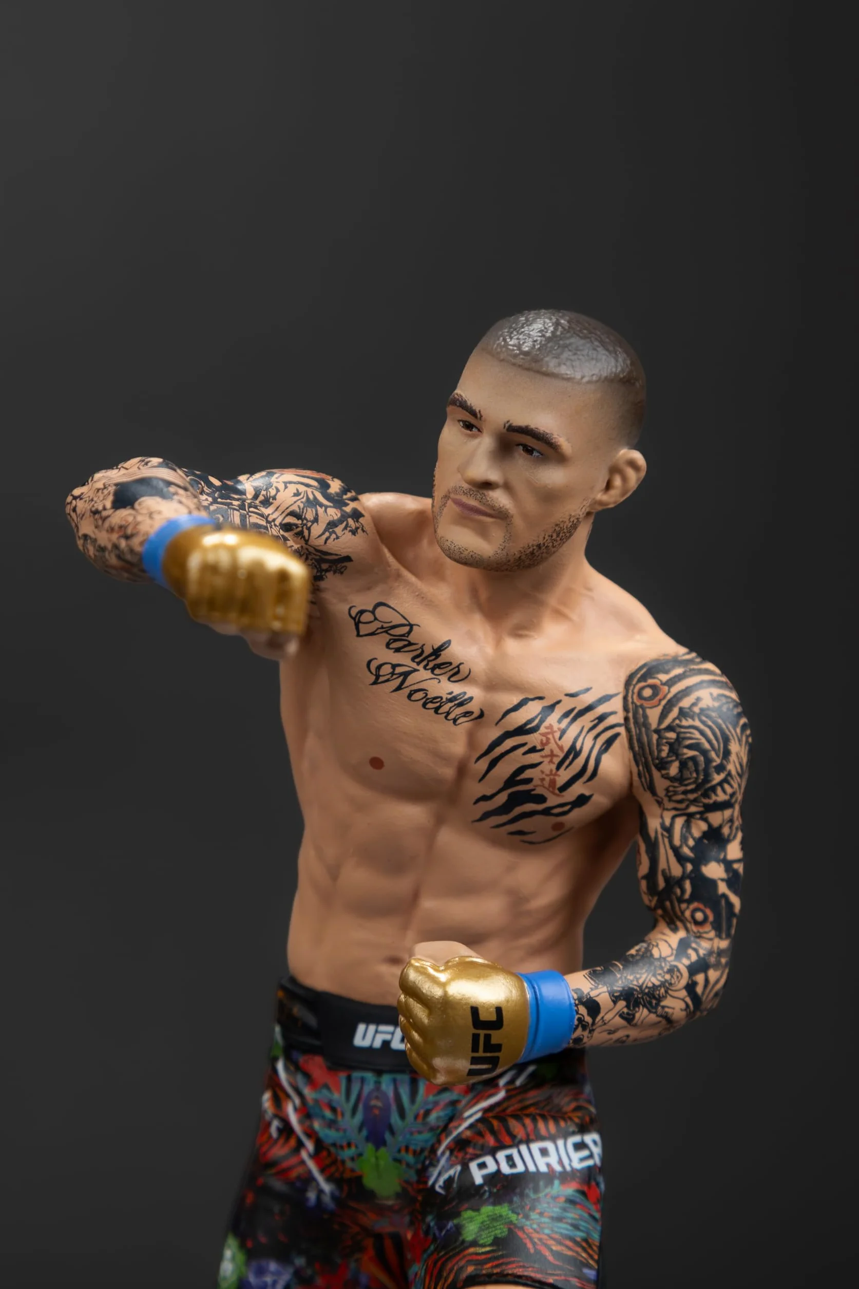McFarlane UFC Dustin Poirier 17,8 cm Posed Figure SportsPicks