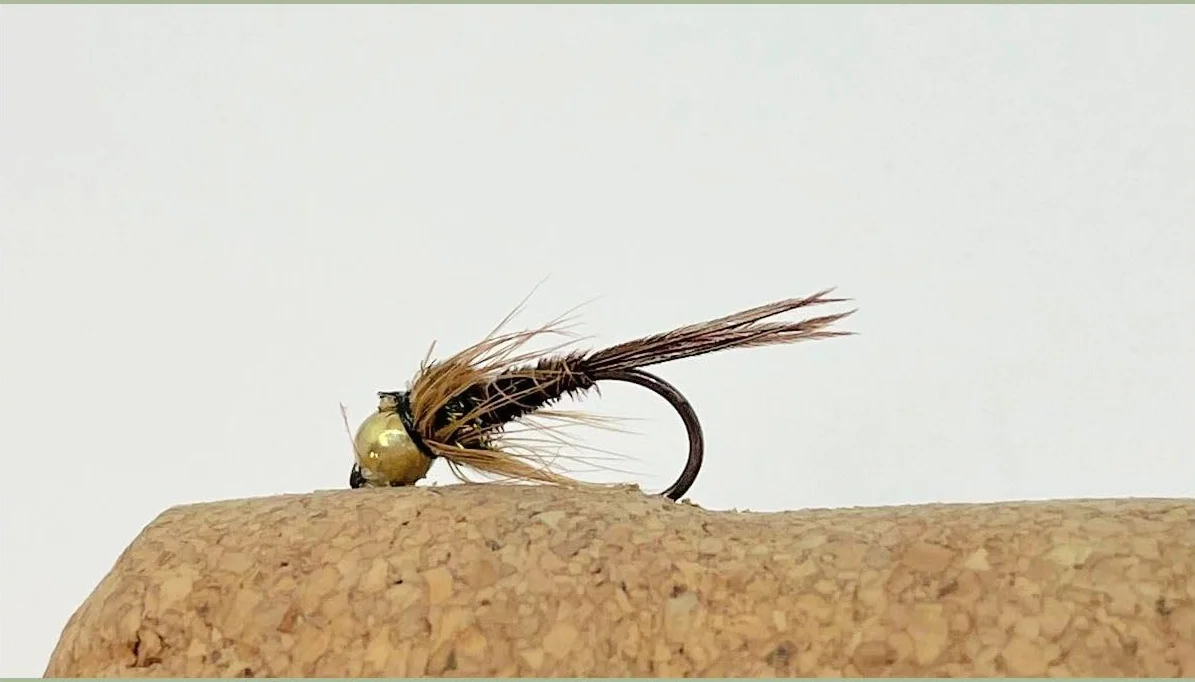 Lot de 24 mouches nymphes sans ardillon à tête dorée et tungstène pour truite - Tailles mélangées