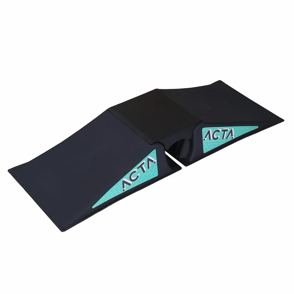 ACTA Rampe de Skate pour Enfants - Mini Rampe pour Trottinette Freestyle, BMX, Voiture RC - Légère et Portable (Rampe)