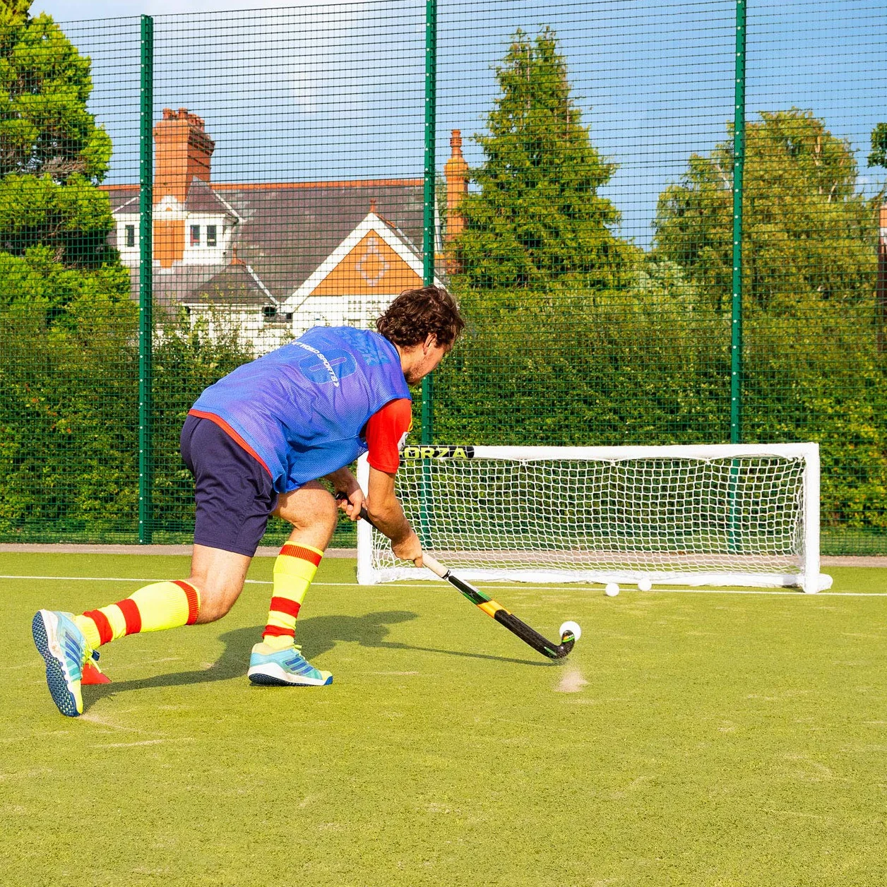 FORZA But de Hockey sur Gazon en PVC – Poteaux 2,4m x 0,8m Imperméables & Autoporteurs